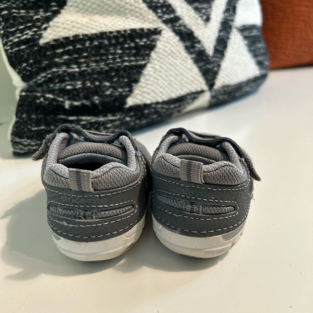 ✨Sride Rite Baby Shoes✨ - Picture 3 of 5